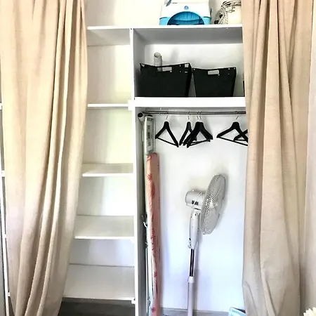 Daire Vacances Avec Piscine Et Entree Autonome Dans Jolie Jusqu'a 4 Personnes *
