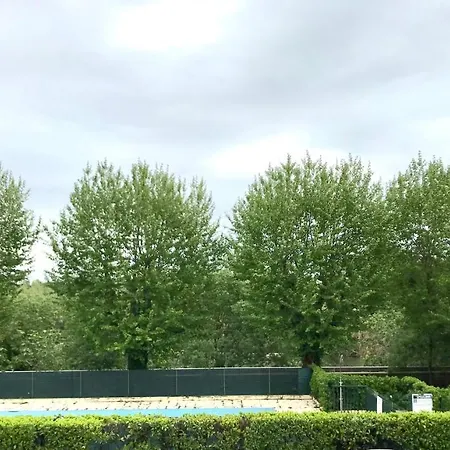 Vacances Avec Piscine Et Entree Autonome Dans Jolie Jusqu'a 4 Personnes * Serignan